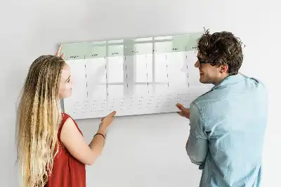 Wochenplaner beschreibbare Magnettafel