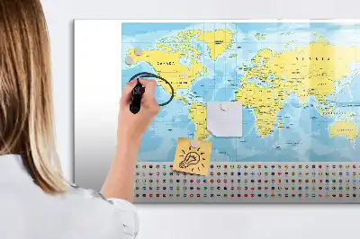 Weltkarte als beschreibbare Magnettafel