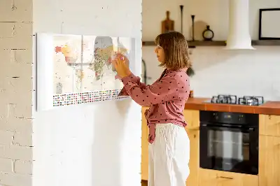 Schreib-Magnettafel im Design Weltkarten-Projekt