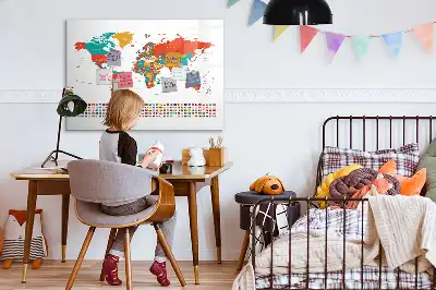 Schreib-Magnettafel in Form einer bunten Weltkarte