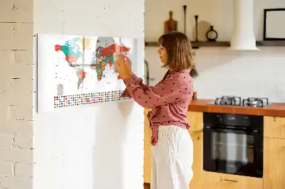 Schreib-Magnettafel in Form einer bunten Weltkarte
