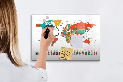 Schreib-Magnettafel in Form einer bunten Weltkarte