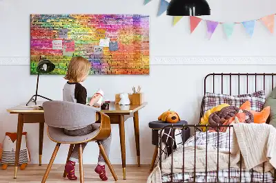 Schreib-Magnettafel mit bemaltem Wanddesign