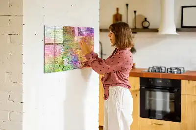 Schreib-Magnettafel mit bemaltem Wanddesign