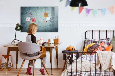 Beschreibbare Magnettafel im Vintage-Kartendesign