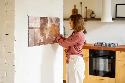 Schreib-Magnettafel mit Weltkartenmotiv auf Ziegeloptik
