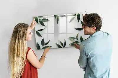 Blätterrahmen als beschreibbare Magnettafel