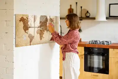 Magnetische Weltkarte im antiken Stil mit beschreibbarer Oberfläche