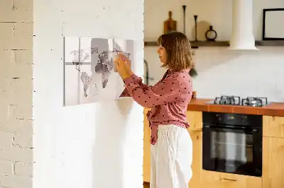 Aquarell-Weltkarte als beschreibbare Magnettafel