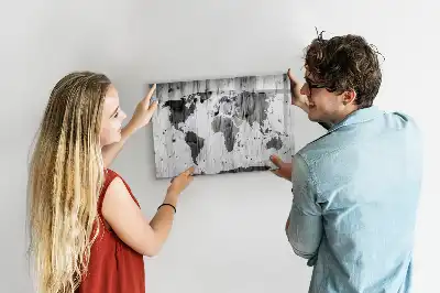 Magnetische Weltkarte auf Holz mit Schreibfunktion