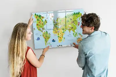 Kulturelle Weltkarte als magnetische Schreibtafel