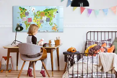Kulturelle Weltkarte als magnetische Schreibtafel