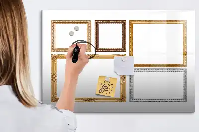 Beschreibbare Magnettafel mit goldenem Rahmen