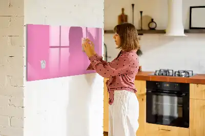 Beschreibbare Magnettafel in Rosa