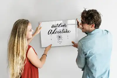 Beschreibbare Magnettafel für Outdoor-Abenteuer