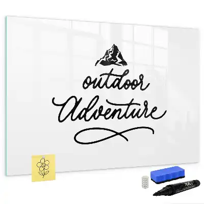 Beschreibbare Magnettafel mit Outdoor-Abenteuer-Design