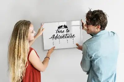 Beschreibbare Magnettafel mit Motiv Zeit für Abenteuer
