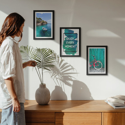 Bilderwand Meerblick mit inspirierender Inschrift für Boote und Fahrräder