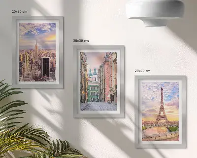 Bilderwand mit einer Ansicht der Städte New York, Paris und Warschau in der Abenddämmerung
