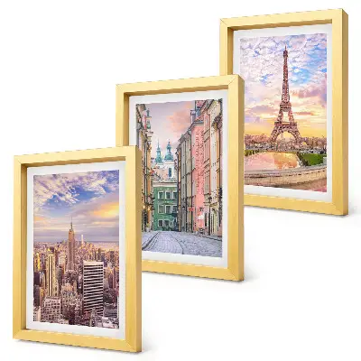 Bilderwand mit einer Ansicht der Städte New York, Paris und Warschau in der Abenddämmerung