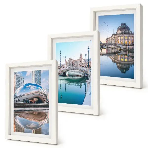 Fotowand mit Spiegelung der Stadtarchitektur im Wasser