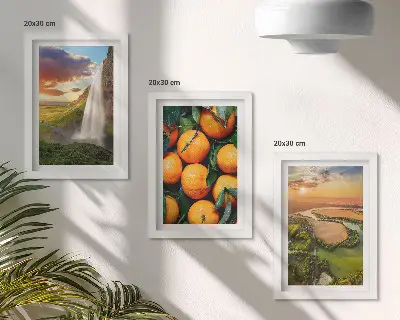 Bilderset mit Rahmen italienische Landschaft mit Wasserfall, Bergen und Sonnenuntergang