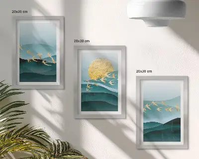 Bilderwand mit abstrakten Landschaften aus Sonnenwellen und fliegenden Vögeln