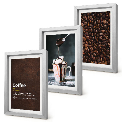Bilderwand Definition eines Getränks aus Kaffeebohnen und Schlagsahne