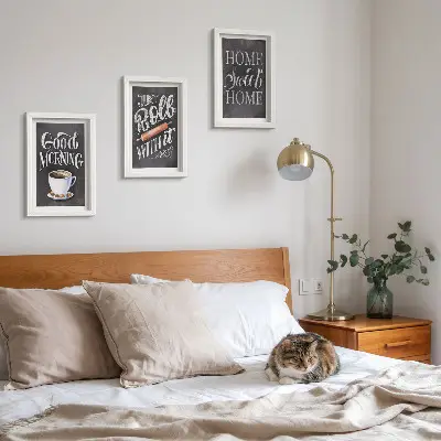 Fotowand mit Motiven für die Küche und Tafelschriftzügen
