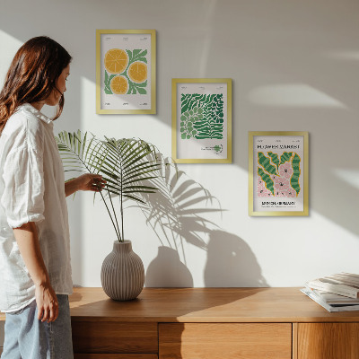 Bilderwand Poster mit Obst- und Pflanzenmotiven in Pastellfarben