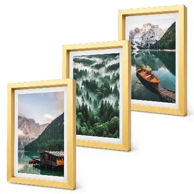 Bilderwand Berglandschaften mit See, Boot und nebligem Wald