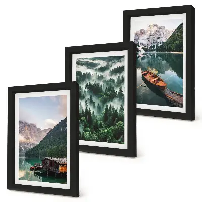 Bilderwand Berglandschaften mit See, Boot und nebligem Wald