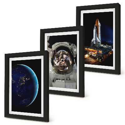 Fotowand Weltraumansichten mit Erde, Astronaut und Rakete