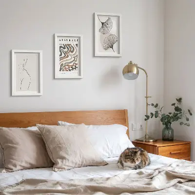Fotowand mit abstraktem Poster in femininem Boho-Stil mit Blattformen