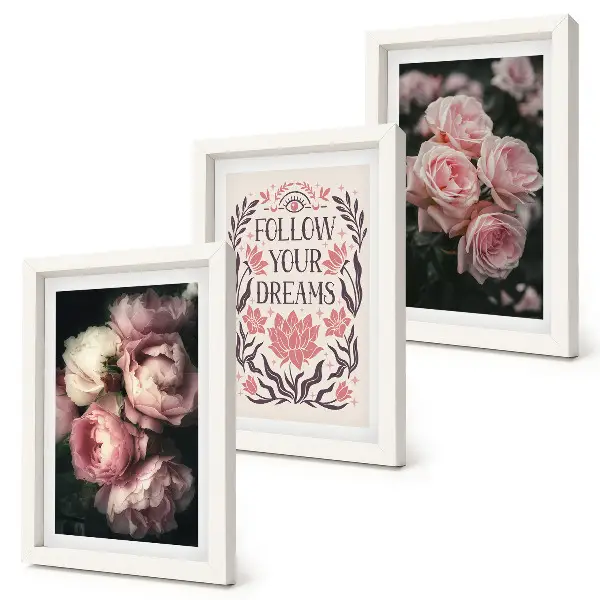 Bilderwand mit Vintage-Rosen und Inschrift über Träume