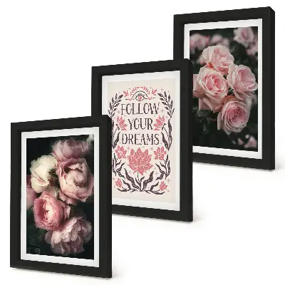 Bilderwand mit Vintage-Rosen und Inschrift über Träume