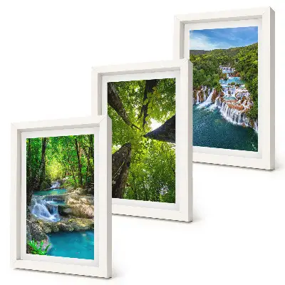 Bilderwand mit Wasserfällen in einem grünen Wald und kristallklarem Wasser