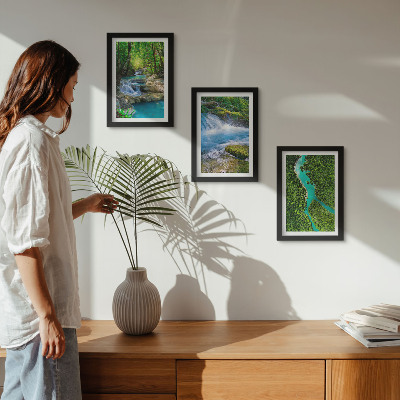 Fotowand Grüne Wälder und kristallklare Flusswasser