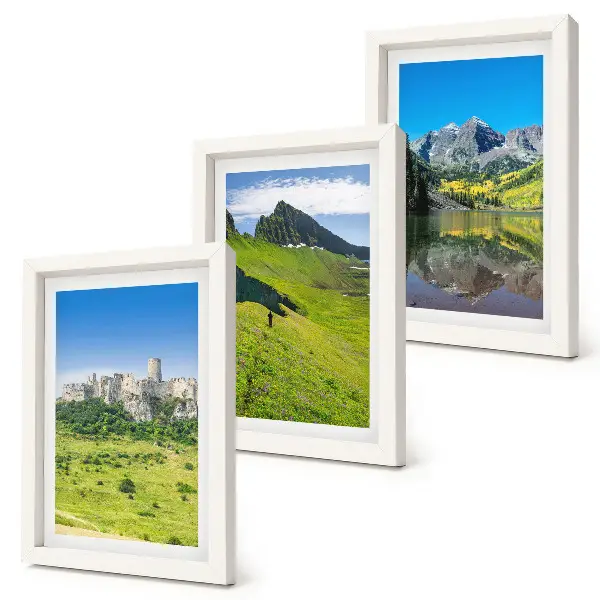 Fototapete grüne Hügel mit einer Burg und Berglandschaft