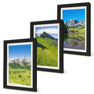 Fototapete grüne Hügel mit einer Burg und Berglandschaft