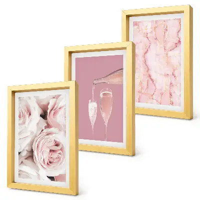 Bilderset mit Rahmen champagnerfarbene Rosen auf einem pastellfarbenen Marmorhintergrund