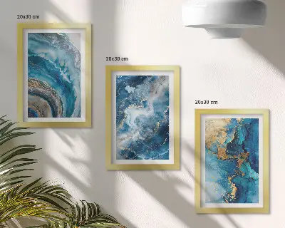 Fotowand mit blauen abstrakten Mustern auf drei Gemälden