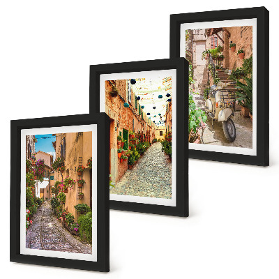 Fotowand Charmante, blumengeschmückte Straßen in italienischem Flair