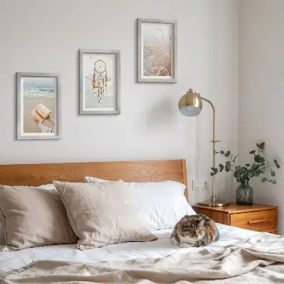 Bilderwand friedliche Landschaften mit zarten Sommeransichten im Boho-Stil