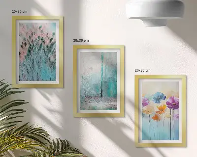 Fotowand mit Blumen vor einem Hintergrund aus Pastellfarben und zarten Mustern