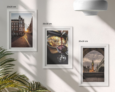 Bilderwand Eine Bilderserie mit einer Stadt, Essen und einer Ansicht von London