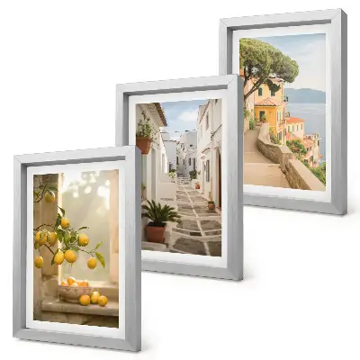 Bilderwand mit dem Ausblick auf Zitrusbäume und Architektur am Meer