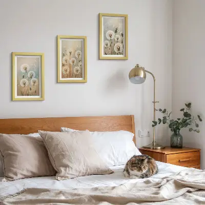 Bilderwand Löwenzahnblüten vor einem Hintergrund in Pastellfarben