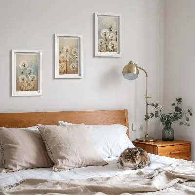 Bilderwand Löwenzahnblüten vor einem Hintergrund in Pastellfarben