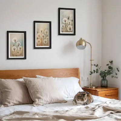Bilderwand Löwenzahnblüten vor einem Hintergrund in Pastellfarben